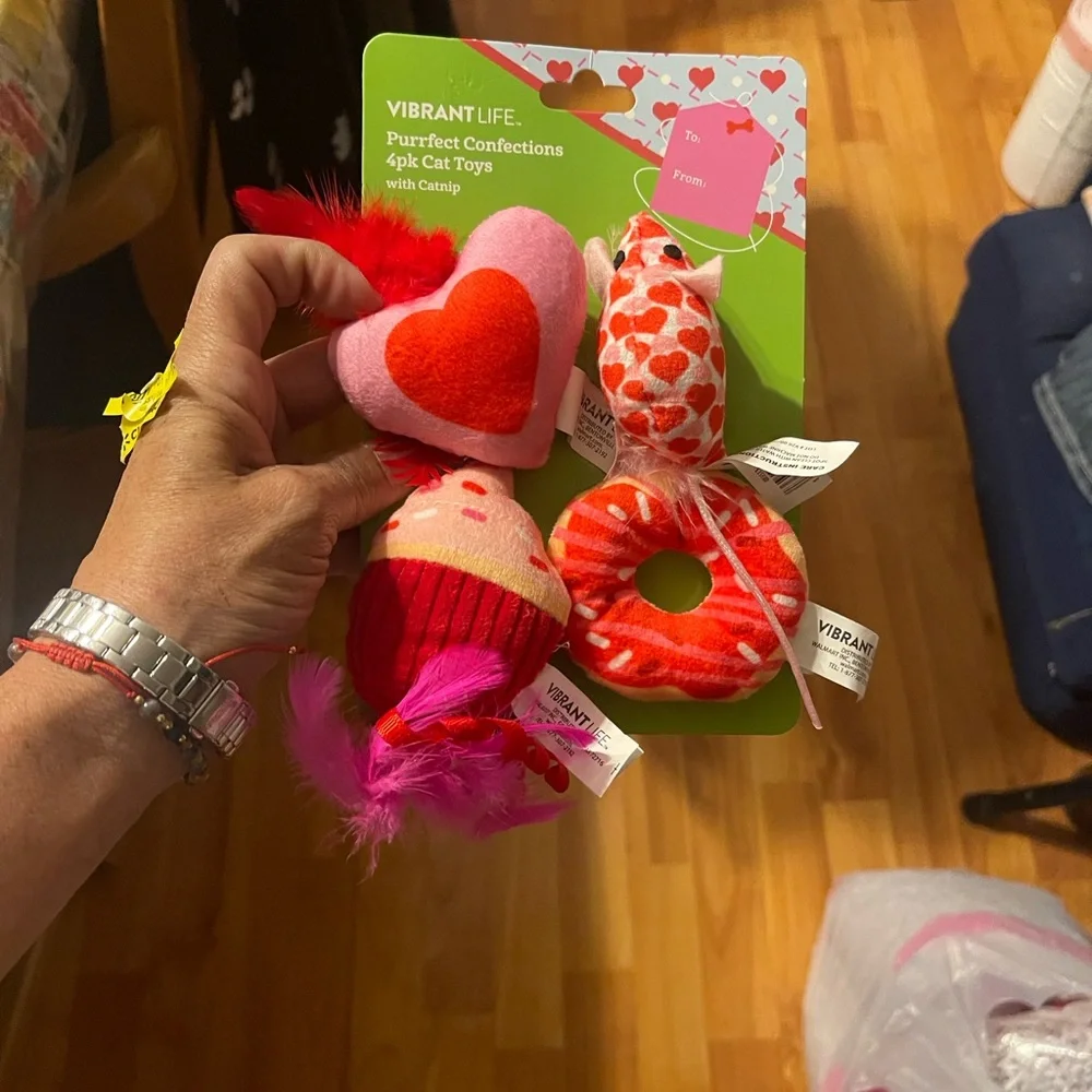 Vibrant Red and Pink Heart Cupcake Toy Set